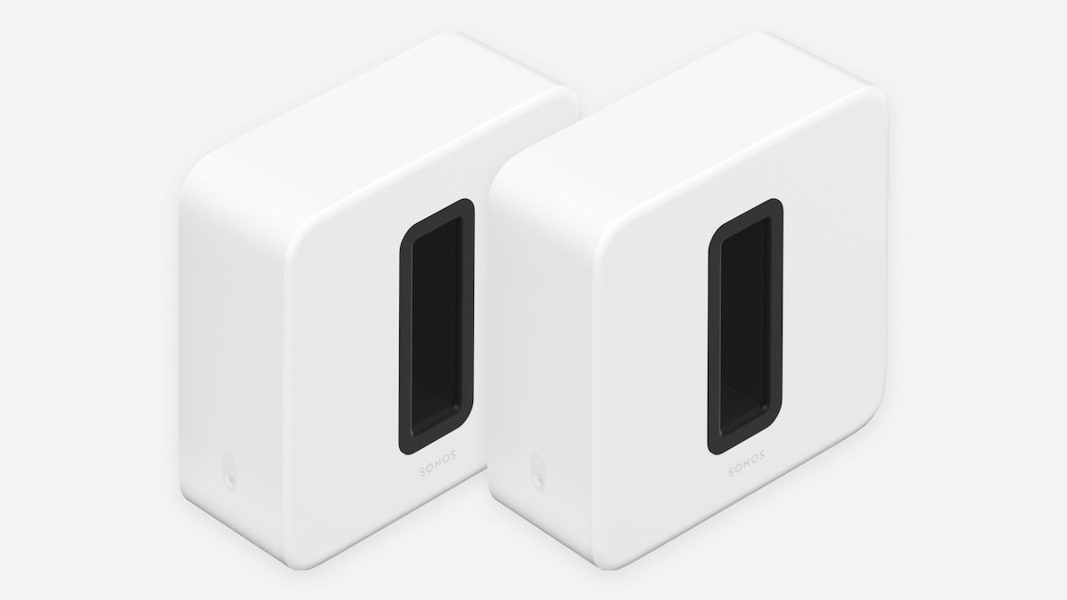 Poner el subwoofer bajo el sofá puede ser una maravilla… o una cagada