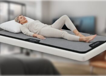 Woojer Mat, un cubrecolchón háptico que te permite sentir la película mientras te quedas dormido