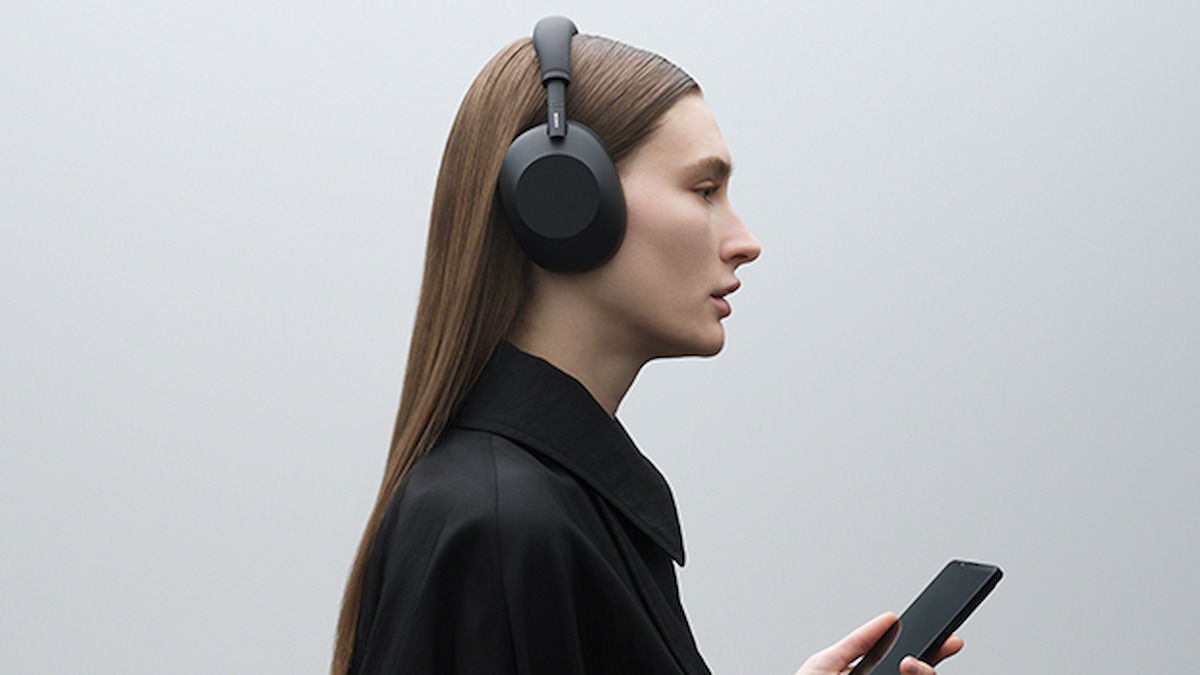 Sony WH-1000XM6 vs Sennheiser Momentum 4: ¿cuál de estos dos titanes del audio me compro?