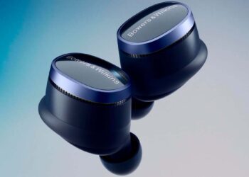 Bowers & Wilkins Pi8 con fondo