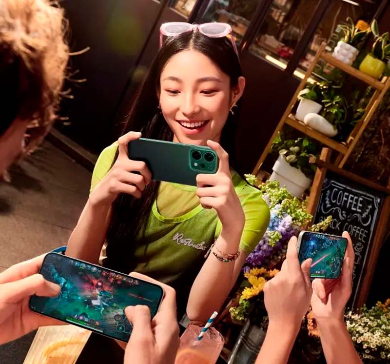 Jugar con el OPPO Reno14 FS