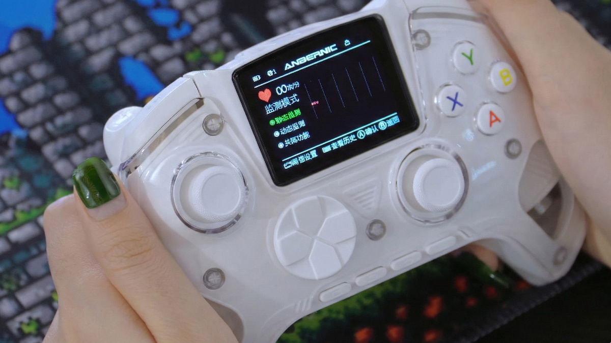 Anbernic revoluciona el mercado de los mandos inalámbricos: introduce una pantalla y un pulsómetro