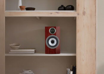 Bowers & Wilkins 707 Prestige Edition: el altavoz de estantería de dos vías que sube de nivel con acabado de lujo