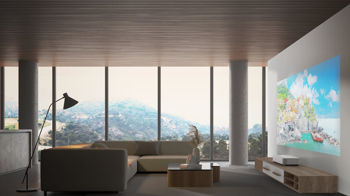 Epson presenta el proyector EH-LS970, una bestia "láser TV" con 4k real, 4000 lúmenes, 150 pulgadas y Google TV