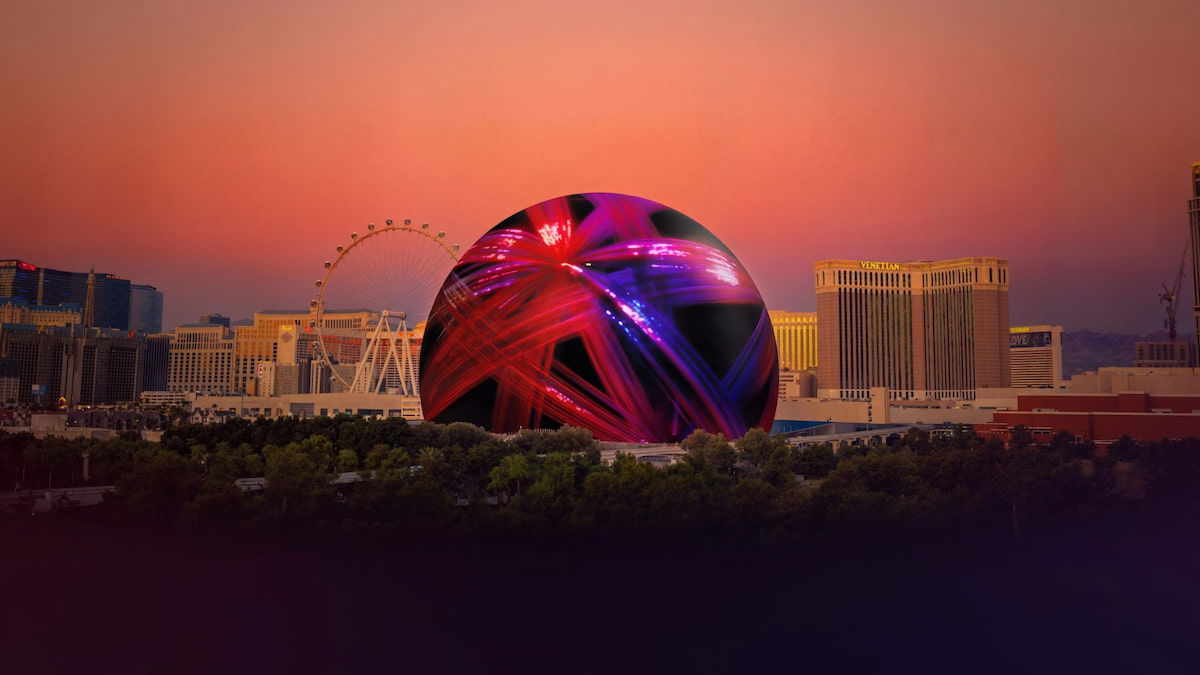 Lenovo y TCL CSOT se pasaron el CES con esta pantalla OLED que se convierte en ultrawide con solo pulsar un botón