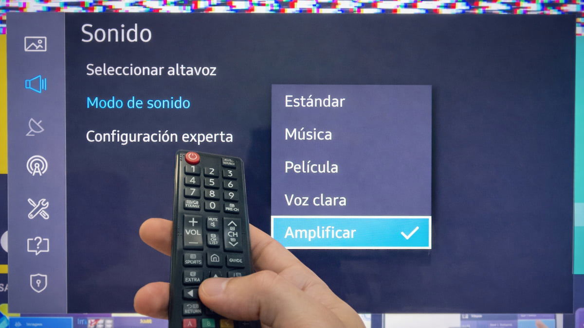 Si no entiendes las voces en tu televisor Samsung, estos ajustes lo solucionan en minutos