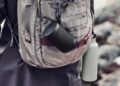 Bang & Olufsen Beosound Explore 360 en una mochila