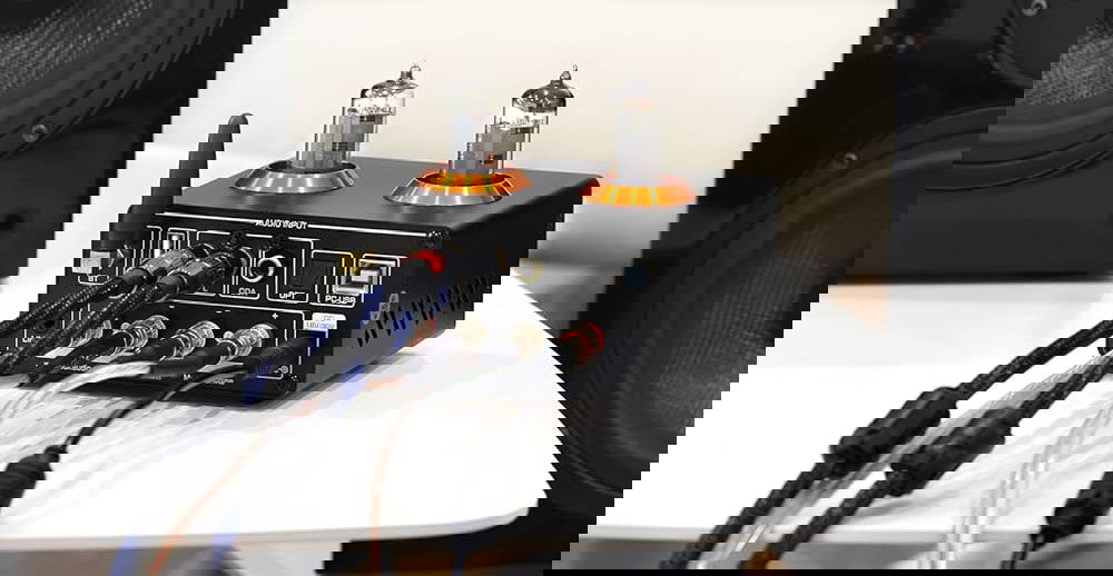 Cables en el Douk Audio ST-01 PRO