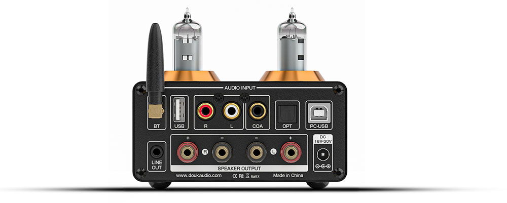 Trasera del Douk Audio ST-01 PRO