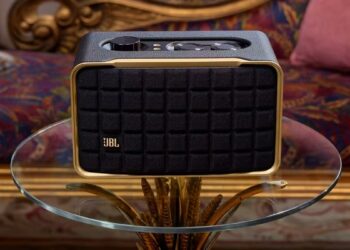 Uso del JBL Authentics 200