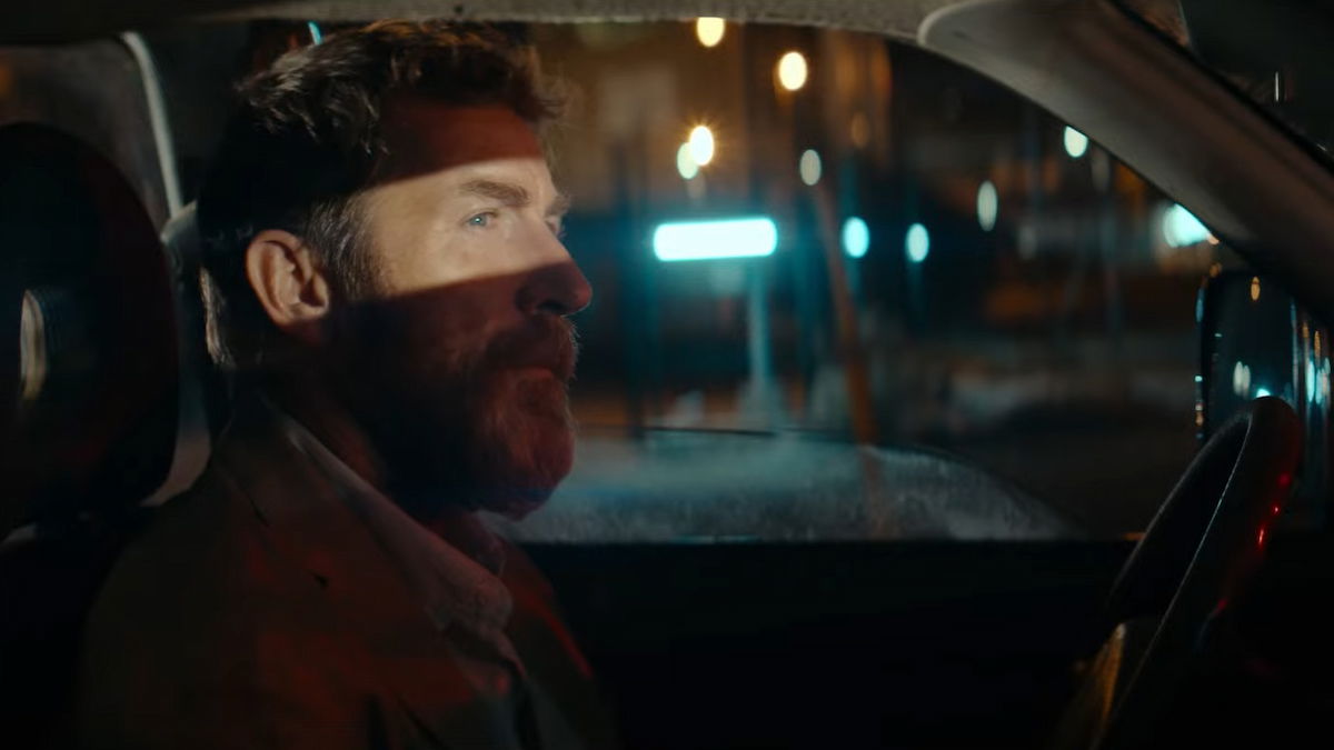 El director de Anatomía de un instante vuelve ahora con Los Tigres, un thriller con 5 nominaciones a los Goya