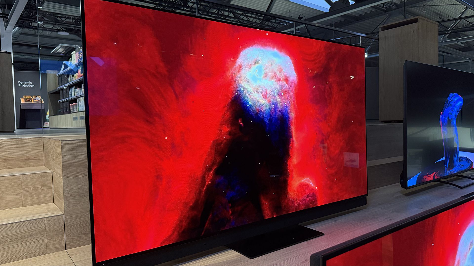 Panasonic renueva sus televisores en 2026 con OLED y nuevas QD-Mini LED sin reflejos