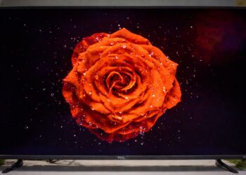 TCL no abandona a los televisores OLED y desarrolla un nuevo material para sus modelos impresos por tinta