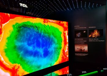 La TCL X11L SQD-MiniLED sorprende al mundo, menuda BESTIA de televisor nos espera