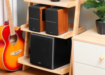 Uso de los altavoces Edifier R1280DB