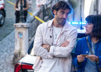 Disney+ acaba de estrenar un thriller de asesinatos tan adictivo que ya tiene su segunda temporada confirmada