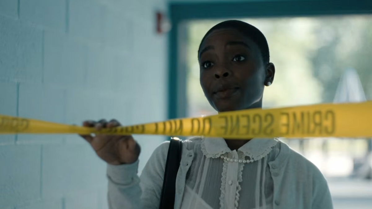 HBO Max lo apuesta todo por un triángulo amoroso entre Jason Bateman, David Harbour y Linda Cardellini