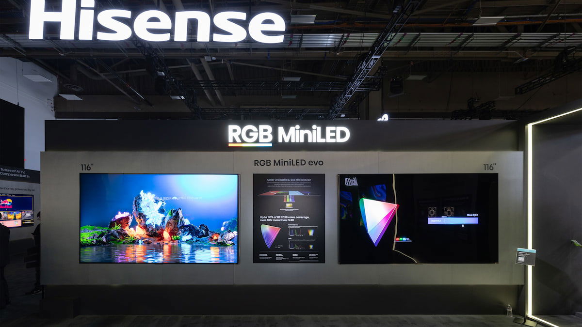 Hisense UX 2026 con RGB MiniLED “de cuatro colores” y 10.000 nits: el televisor de 116 pulgadas más bestia que ha presentado la marca