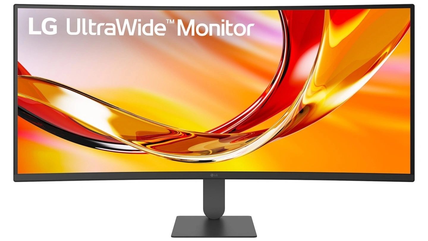 LG renueva su gama UltraWide: así son sus nuevos monitores de 144 Hz con un diseño curvo de infarto