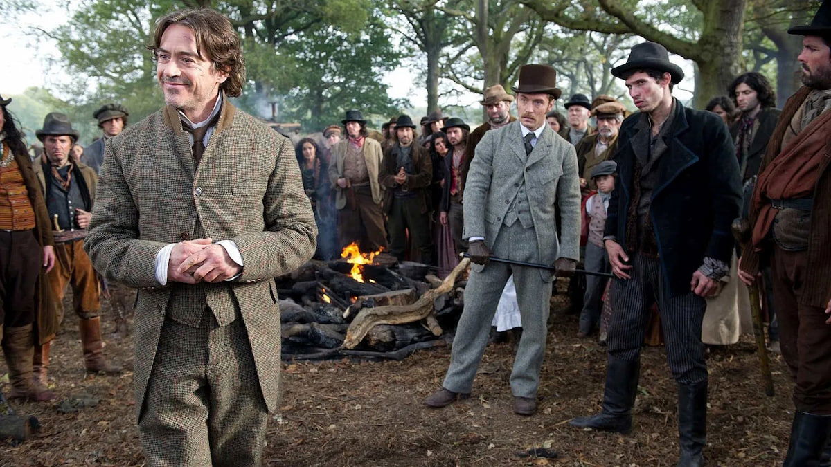 Antes de dirigir 'El joven Sherlock' Guy Ritchie hizo dos películas del personajes y puedes verlas en streaming