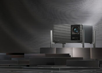 XGIMI TITAN Noir llega al mercado: así son los nuevos proyectores 4K con láser RGB triple