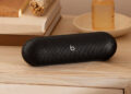 Beats Pill en una mesa