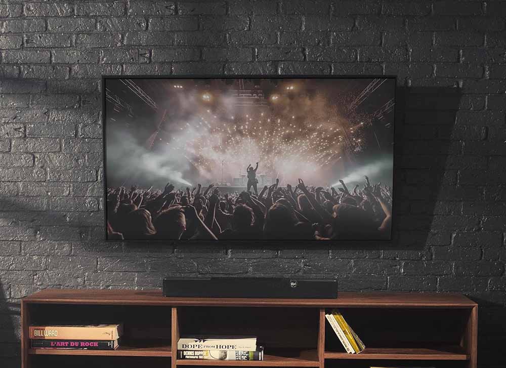 Uso en una mesa de la Klipsch Flexus Core 100