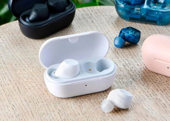 Sony WF-C710N con funda