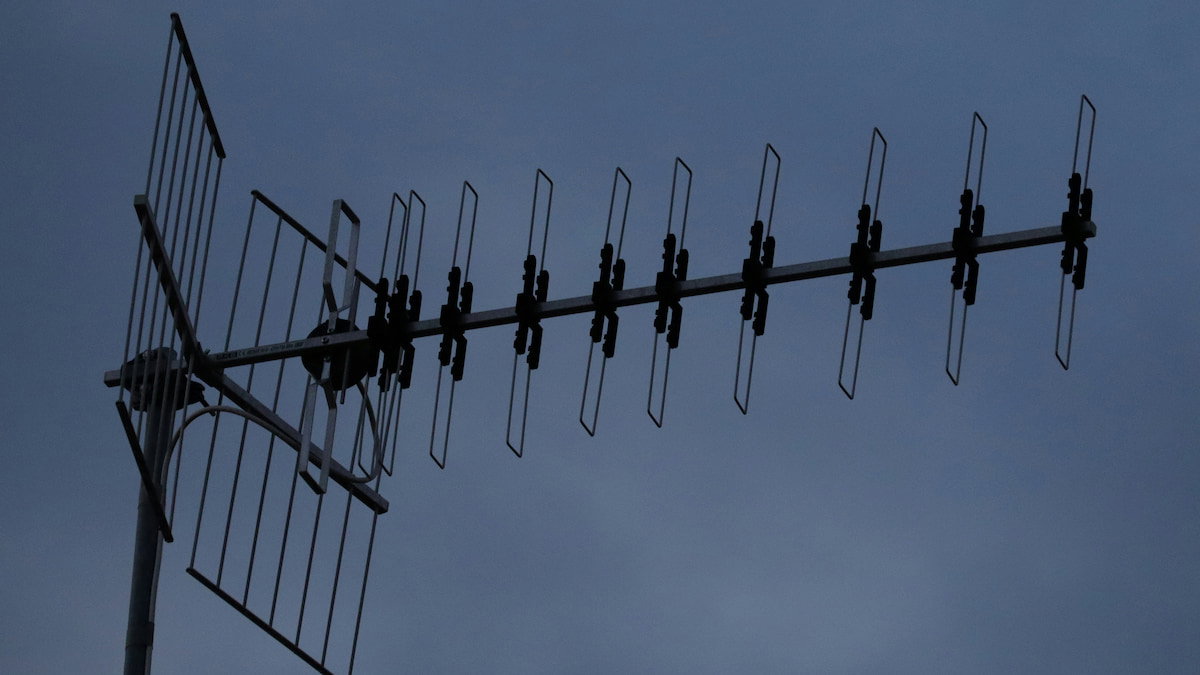 Dolby Atmos empieza a desplegarse en la TDT: el audio inmersivo da el salto a la televisión gratis