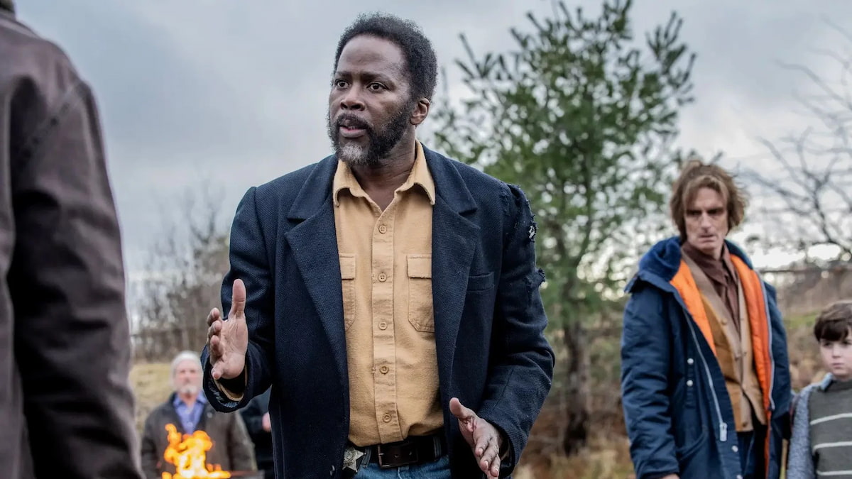 From acaba de sorprender al ser renovada para una quinta temporada antes del estreno de la cuarta