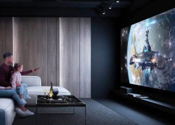 Móntate el cine en casa perfecto con esta TCL C7K Mini LED de 98″ a 1899 euros, el ofertón ideal