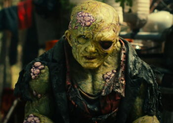 ‘El Vengador Tóxico’: el salvaje y desconocido remake con Peter Dinklage y Kevin Bacon que acaba de llegar al streaming