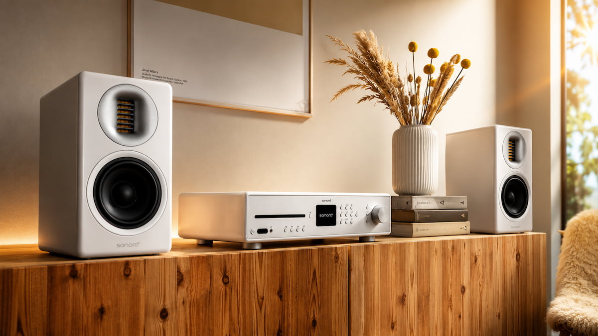 Estás mejorando mal tu equipo Hi-Fi: los audiófilos tienen claro qué cambia más el sonido y no son los cables