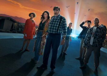 Unos jubilados luchan contra extraterrestres en lo nuevo de los Hermanos Duffer que busca repetir en Netflix el éxito de Stranger Things