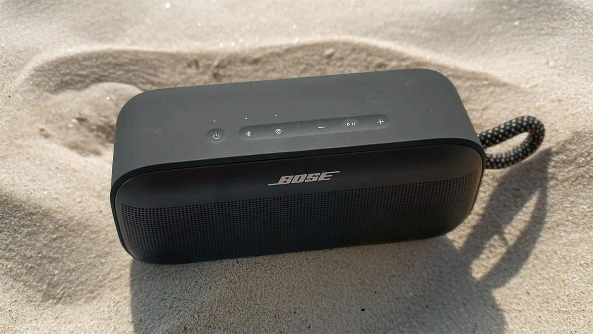 5 altavoces portátiles perfectos para el verano: piscina, playa, terraza y lo que surja