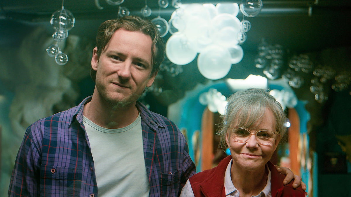 Olivia Newman dirige a Sally Field y Lewis Pullman en el nuevo gran éxito de Netflix: un drama basado en un bestseller