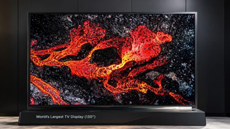 TCL enseña en el SID 2026 un OLED impreso plegable, un panel TV RGBC de 85 pulgadas y una bestia de 130 pulgadas