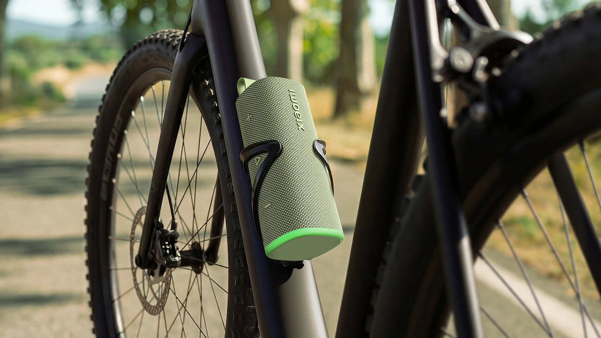 Xiaomi tiene listo el altavoz Bluetooth que muchos van a querer este verano: resistente al agua, ligero y con luces integradas