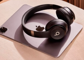 Beats Solo 4 con un ipad