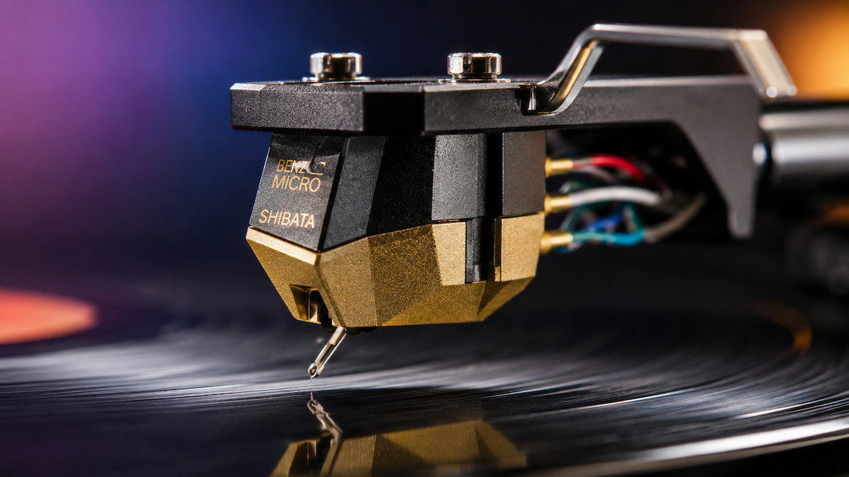 Agujas de tocadiscos: esférica, elíptica, nude, microline… por qué no todas leen igual el vinilo