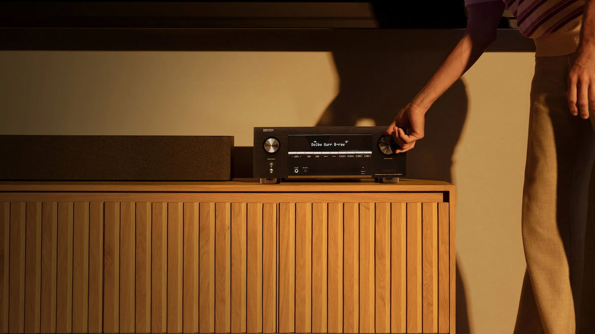 Denon AVR-X2900H vs AVC-X3900H: qué receptor AV comprar si quieres saltar de una barra de sonido a un cine en casa a lo grande