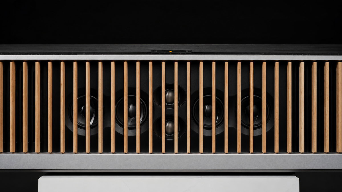 La barra de sonido más salvaje de Dynaudio ya no es un prototipo: 1.500 W, 24 altavoces y un precio de 13.000 euros