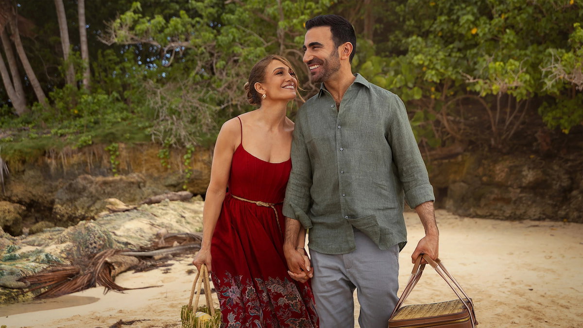 Jennifer Lopez protagoniza junto con una estrella de 'Ted Lasso' la nueva comedia romántica de Netflix