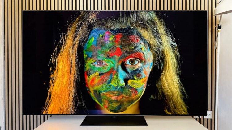 La LG OLED G5 de 77 pulgadas se desploma para el Mundial: una de las mejores OLED que puedes comprar se queda por menos de 2000 euros