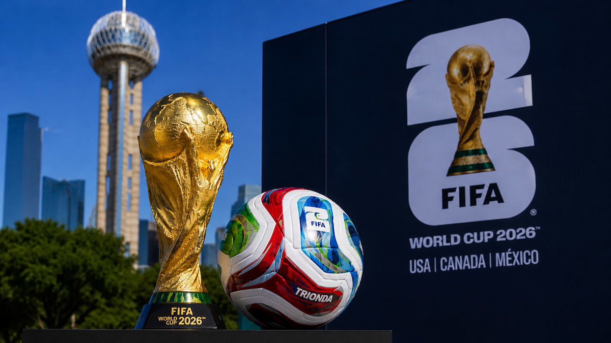 Por qué se venden más televisores en año de Mundial: el dato de Omdia confirma que el fútbol sigue moviendo millones