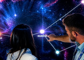 Samsung ha usado la Osa Mayor para enseñar su OLED más salvaje: 40.000 nits en un microdisplay RGB OLEDoS