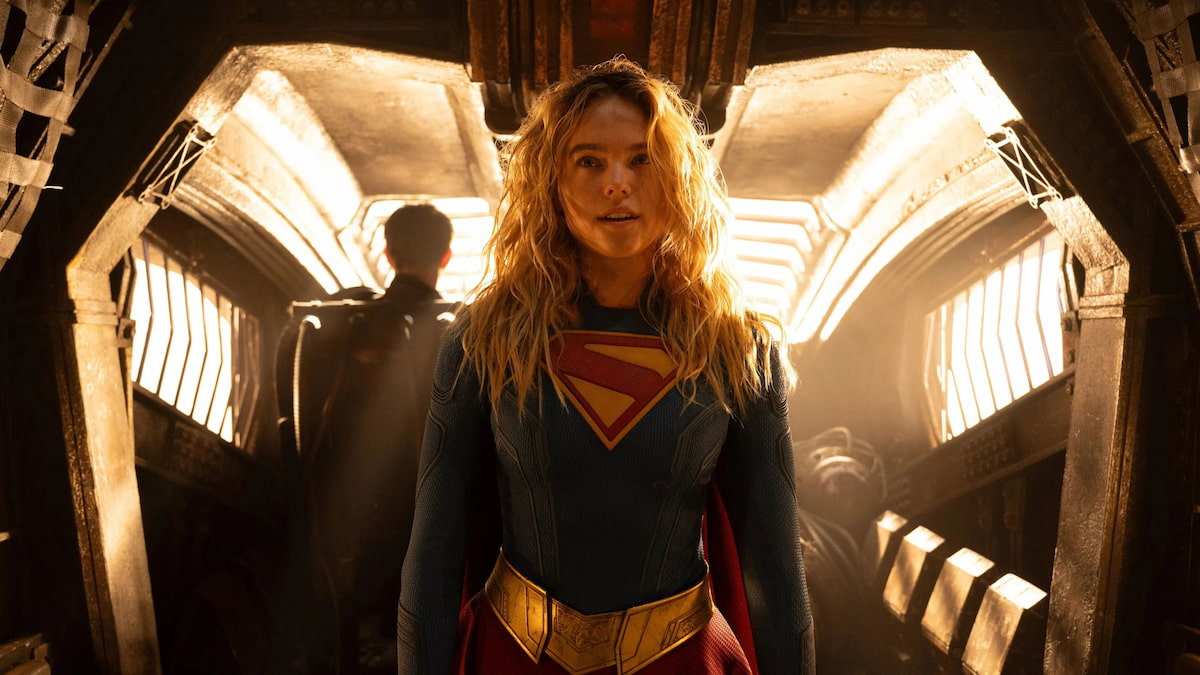El peor guion que recuerdo: Supergirl no consigue convencer a la crítica y recibe valoraciones destructivas