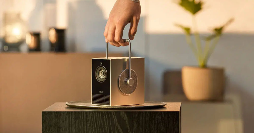 Uso del asa del LG CineBeam Q
