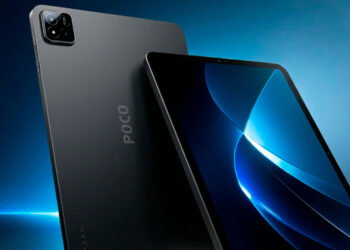 Tablet POCO Pad X1 con fondo de color azul
