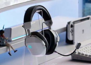 Más de 300 horas de autonomía es lo que ofrecen estos nuevos auriculares gaming inalámbricos de Edifier